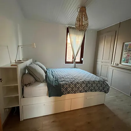 Charmante Amienoise Proche Gare 阿棉