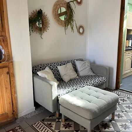 Charmante Amienoise Proche Gare 度假居 阿棉