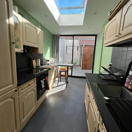 Charmante Amienoise Proche Gare